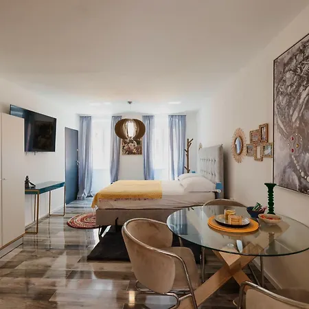 Zaratino Apartment *